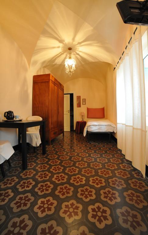 Erasmo Rooms & Breakfast Finale Ligure Eksteriør bilde